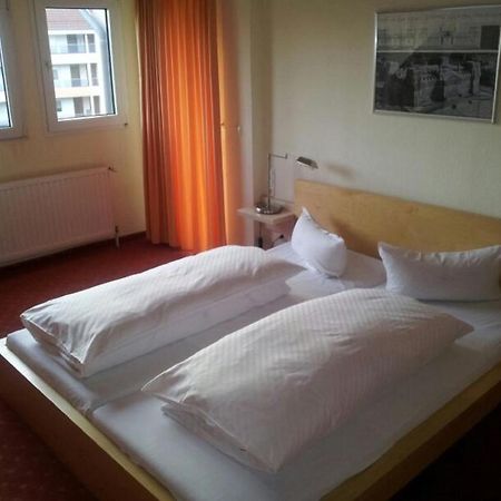 T&T By Thiesmann Hotel มึลไฮม์ อันแดร์ รัวร์ ภายนอก รูปภาพ