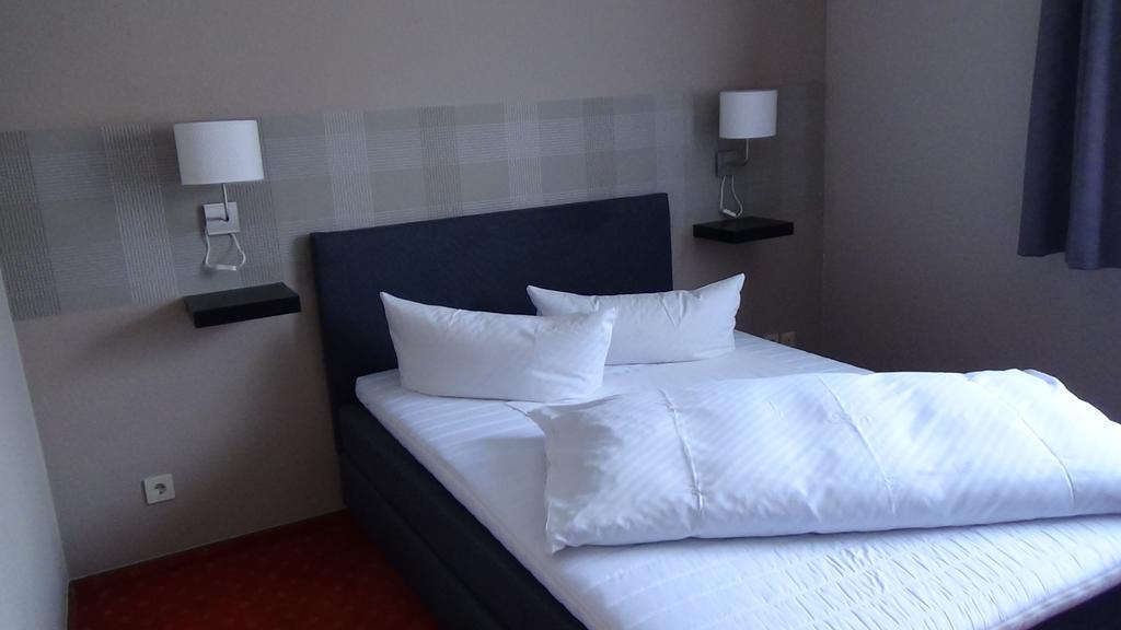 T&T By Thiesmann Hotel มึลไฮม์ อันแดร์ รัวร์ ภายนอก รูปภาพ